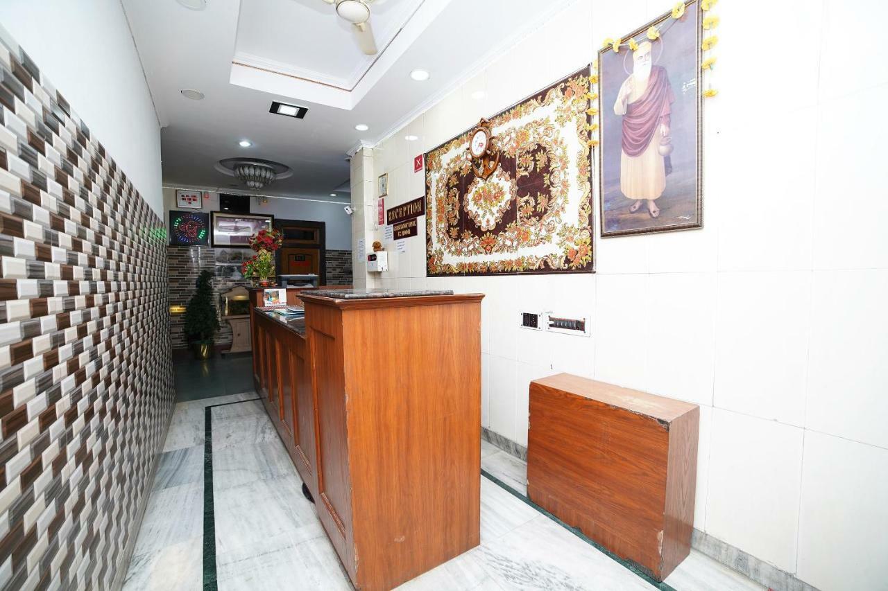 Oyo 39543 Hotel Kk Pantnagar Exterior foto